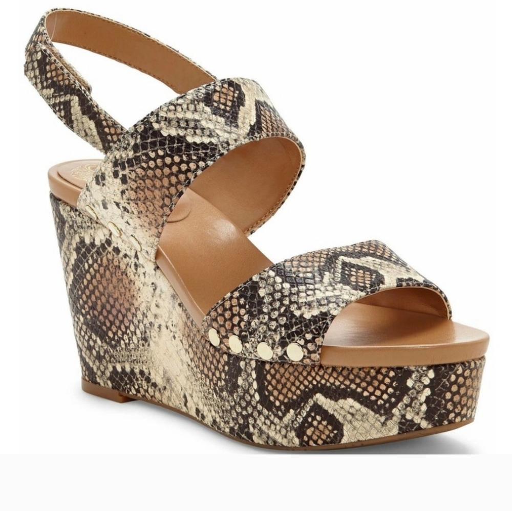 VINCE CAMUTO Ventinda Snake Print Sandals